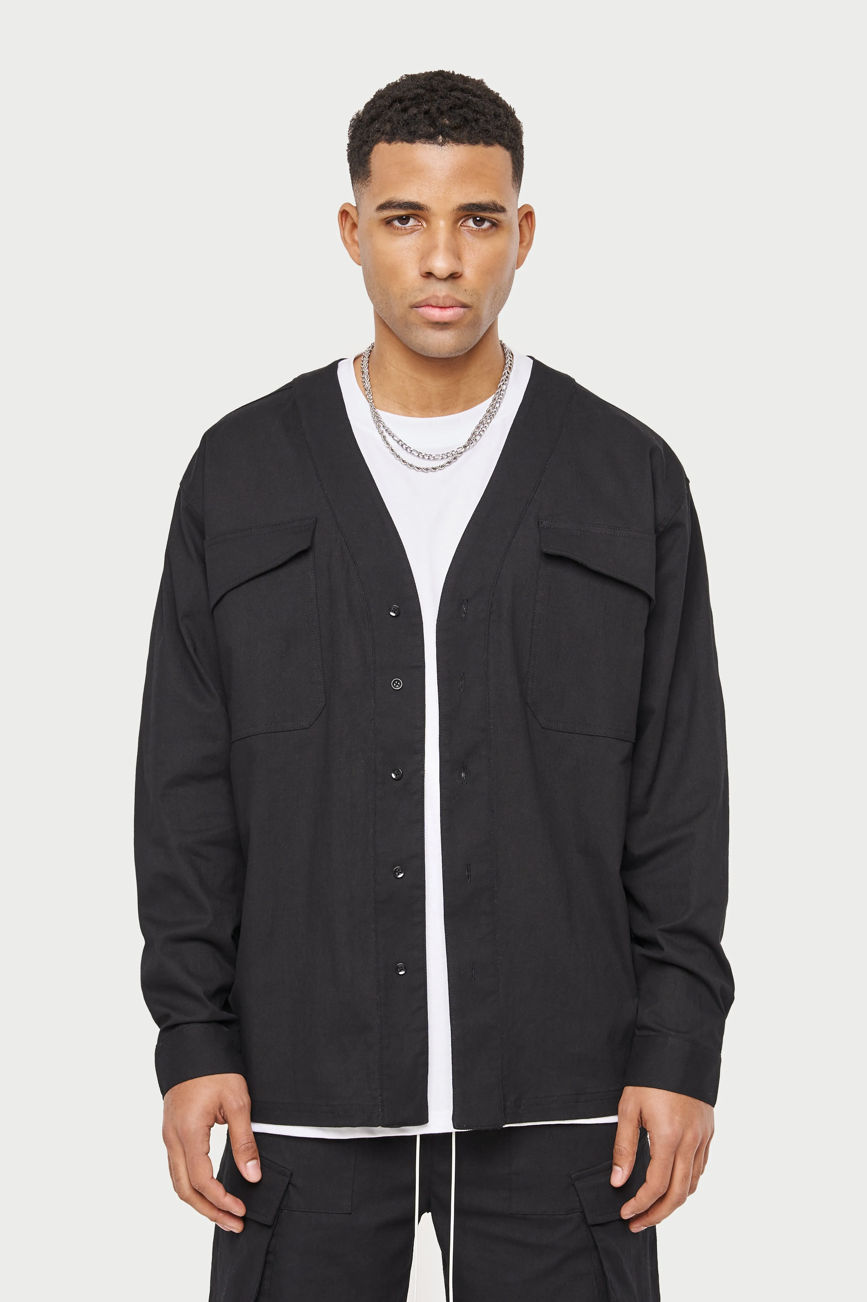 COLLARLESS STITCH DETAIL SHIRT - BLACK