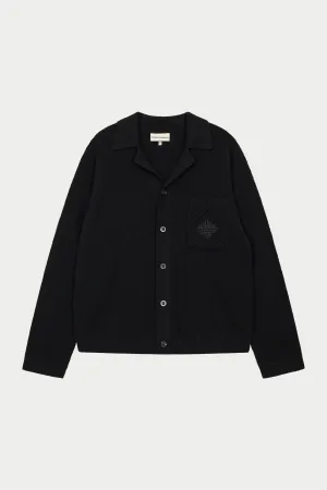 CROCHET KNITTED EMBLEM POCKET SHIRT - BLACK